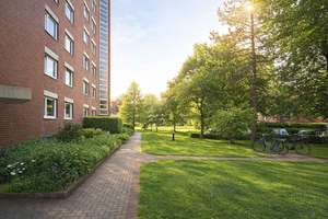 Hamburg-Schnelsen: Lichtdurchflutete 2-Zimmer-Wohnung mit Balkon & Aufzug! – Die vollständige Adresse der Immobilie erhältst du vom Anbieter., 22459 Schnelsen, Hamburg – Vorschaubild 2