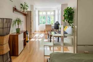 Deine 1-Zimmer-Altbau-Chance im Weitlingkiez