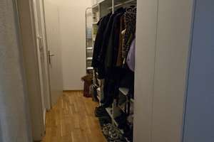2-Zimmer-Wohnung mit Balkon in der Karlsruher Südstadt – Die vollständige Adresse der Immobilie erhältst du vom Anbieter., 76137 Südstadt, Karlsruhe – Vorschaubild 3