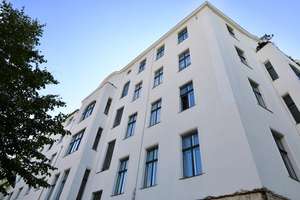 GROSSZÜGIGE ALTBAUWOHNUNG MIT 2 BALKONEN - SPREE-LAGE - ZUR ZEIT VERMIETET – Tegeler Weg 97 rr, 10589 Charlottenburg, Berlin – Vorschaubild 13