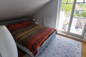Charmante 2-Zimmer-DG-Wohnung in Lerchenau, München (Nähe BMW) – Berberitzenstraße 58, 80935 Lerchenau-Ost, München – Vorschaubild 19