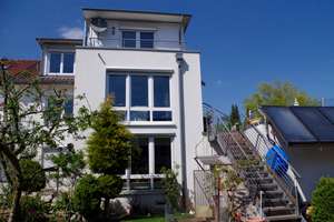 Kernsaniertes Zweifamilien-Traumhaus - Energieeffizient und hochwertig ausgebaut in Toplage – Die vollständige Adresse der Immobilie erhältst du vom Anbieter., 71032 Böblingen – Vorschaubild 3