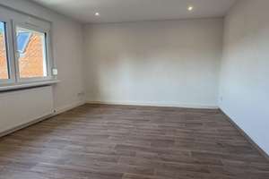 3-Zimmer-Wohnung mit neuer Einbauküche, Südbalkon & Stellplatz – Ansbacher Str. 26C, 91710 Gunzenhausen – Vorschaubild 4