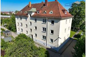 Charmante 3-Zimmer-Wohnung mit zwei Stellplätzen & schönem Gemeinschaftsgarten - ab sofort verfügbar – Die vollständige Adresse der Immobilie erhältst du vom Anbieter., 86156 Oberhausen-Süd, Augsburg – Vorschaubild 2