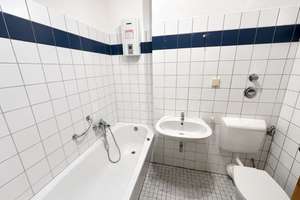 Licht durchflutete 2 Zimmer Wohnung in Gelsenkirchen Altstadt – Rotthauserstraße 20, 45879 Altstadt, Gelsenkirchen – Vorschaubild 4