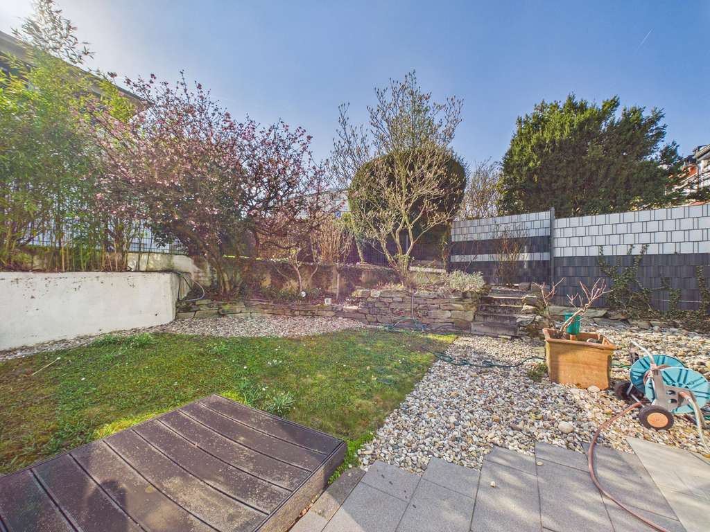 Immobilie in Bad Soden - Attraktives, voll vermietetes Mehrfamilienhaus (4 WE) in Bad Soden - Bild 3