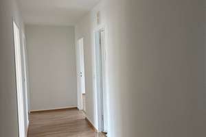3 Zimmer-Dachgeschosswohnung in Wiesbaden  – Die vollständige Adresse der Immobilie erhältst du vom Anbieter., 65193 Nordost, Wiesbaden – Vorschaubild 2