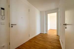 Heinrich Heine Gärten: repräsentative 3-Zimmer-Wohnung mit Süd-West-Balkon und Dachterrasse! – Die vollständige Adresse der Immobilie erhältst du vom Anbieter., 40549 Heerdt, Düsseldorf – Vorschaubild 2