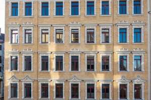 Helle 2-Zimmer-Wohnung mit Balkon im 2. OG in Leipzig-Volkmarsdorf – Benningsenstr. 1, 4315 Volkmarsdorf, Leipzig – Vorschaubild 3
