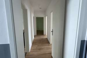 Frisch renovierte 3 Raumwohnung mit Einbauküche und Keller – Ackerstraße 32, 39112 Sudenburg, Magdeburg – Vorschaubild 1