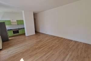 2-Zimmer-Wohnung in Magdeburg mit Balkon/EBK/Wannenbad – Maxim-Gorki-Str. 23, 39108 Stadtfeld Ost, Magdeburg – Vorschaubild 2