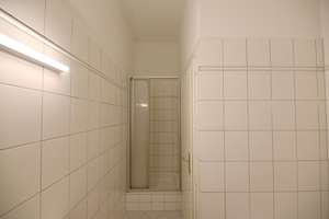 Johannstadt, Nähe Medak, Schöne 4-Raum-Wohnung mit Dielenfußboden und Balkon – Hertelstraße 16, 1307 Johannstadt-Nord, Dresden – Vorschaubild 8