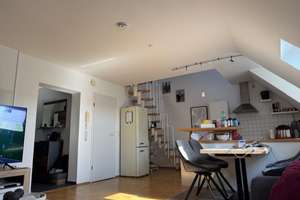 Aegi Nähe, sonnige Maisonette Wohnung mit Charme