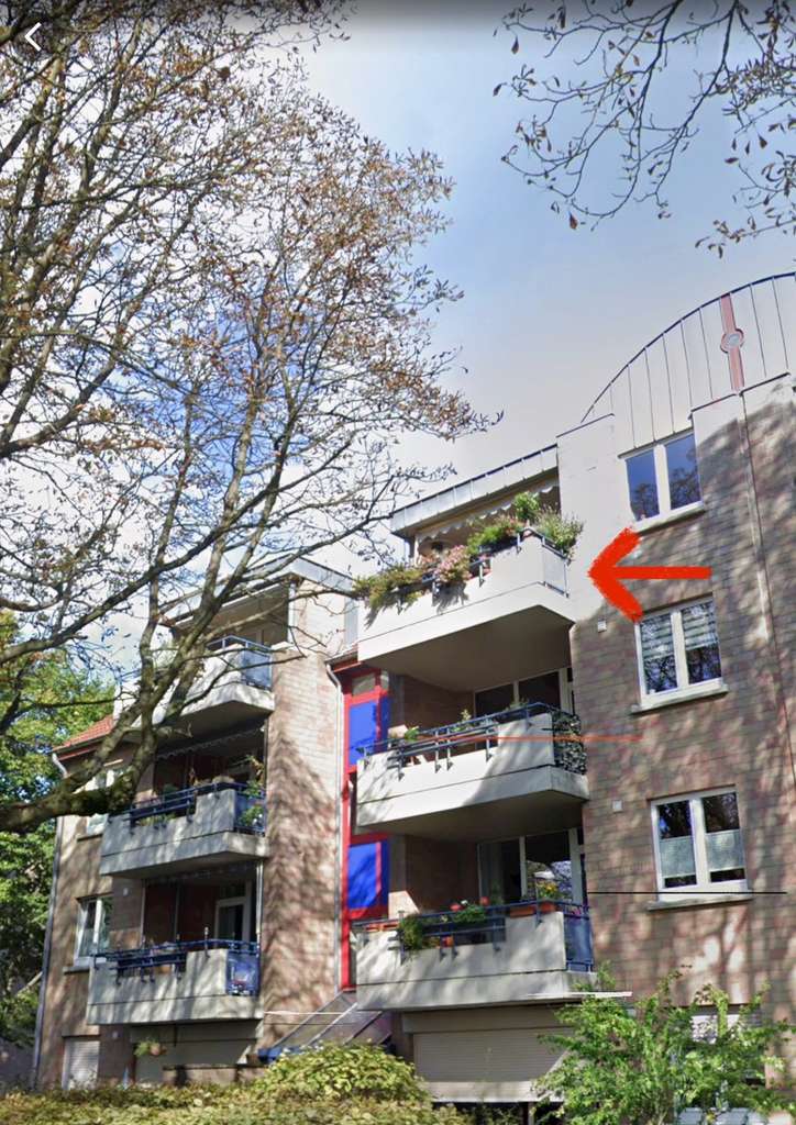 2 Zimmerwohnung am Park mit Balkon und Carport