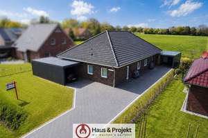 Modernes Doppelhaus mit Feldblick – voll vermietet & attraktive Rendite! – Die vollständige Adresse der Immobilie erhältst du vom Anbieter., 26607 Aurich – Vorschaubild 1