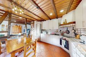 FREISTEHENDES 1-FAMILIENHAUS  PLUS SEPARATEN APARTMENT, DOPPELCARPORT, GRUNDSTÜCK 823m² IN SOLINGEN – Die vollständige Adresse der Immobilie erhältst du vom Anbieter., 42659 Solingen-Mitte, Solingen – Vorschaubild 4
