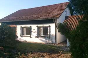 Einfamilienhaus mit Garage in Calw, 5 Zimmer, 125 m² – Die vollständige Adresse der Immobilie erhältst du vom Anbieter., 75365 Calw – Vorschaubild 1