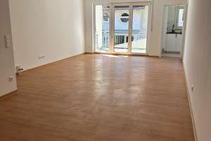 Helle 3-Zimmer-Wohnung in zentraler Lage - Erstbezug nach Sanierung – 73230 Kirchheim unter Teck – Vorschaubild 1