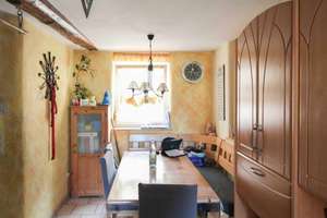 Ein Zuhause mit Garten und Scheune – ruhig, stadtnah und bereit für neue Ideen – Die vollständige Adresse der Immobilie erhältst du vom Anbieter., 75031 Eppingen – Vorschaubild 3