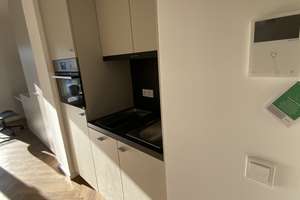 Sonnige & modern möblierte 1-Zimmer Wohnung in Köpenick – Henriette-Lustig-Strasse 21, 12555 Köpenick, Berlin – Vorschaubild 2