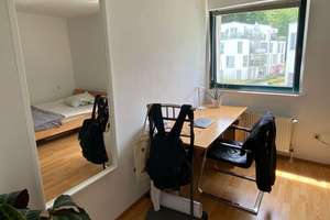 Geräumige 4-Zimmer-Wohnung mit zusätzlichem Gäste-WC am Brüsseler Ring – Brüsseler Ring 51, 50274 Hangeweiher, Aachen – Vorschaubild 3