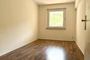 Einziehen und Wohlfühlen – Stilvoll modernisierte 4-Zimmer-Wohnung – Die vollständige Adresse der Immobilie erhältst du vom Anbieter., 40589 Holthausen, Düsseldorf – Vorschaubild 8
