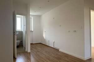 Erstbezug nach umfassender Modernisierung! Stilvolle 3-Zimmer-Wohnung in begehrter Lage – Hallerstraße 23, 90419 Sankt Johannis, Nürnberg – Vorschaubild 3