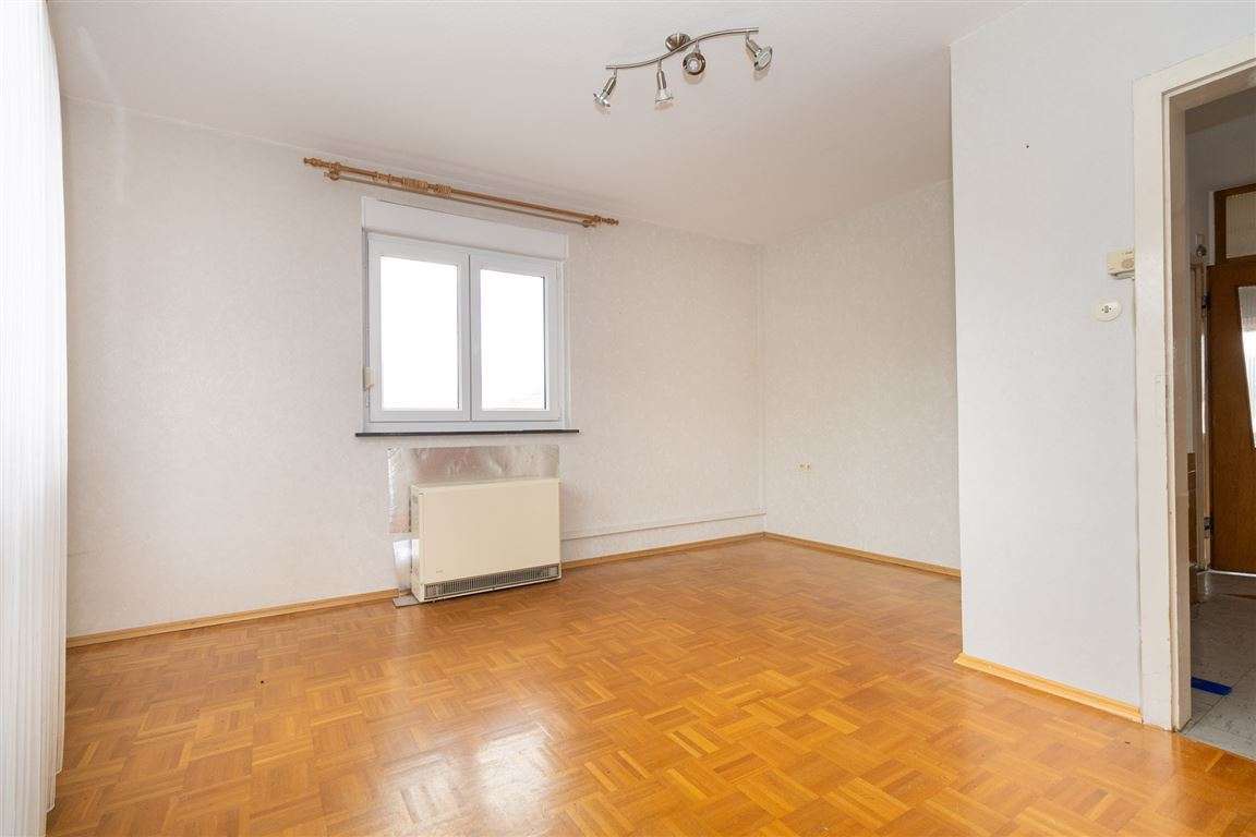 Immobilie in Berkatal - Geräumig, bezahlbar und ruhig gelegen: Massives Ein- bis Zweifamilienhaus mit Garten und Garage - Bild 7