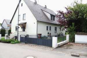 4 Zimmer Wohnung mit 680m² Garten in Allmannshofen Provisionsfrei – Wald str 12, 86695 Augsburg (Kreis) – Vorschaubild 1