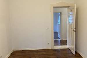 Schöne 3-Zimmerwohnung in Lichterfelde ! Provisionsfrei ! – Finckensteinallee 97, 12205 Lichterfelde, Berlin – Vorschaubild 13