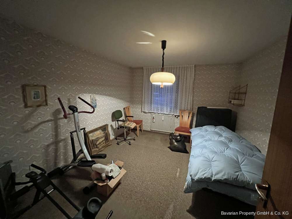 Immobilie in Grafenwiesen - Mehrfamilienhaus mit 5 Einheiten – teilvermietet, mit großem Grundstück - Bild 12