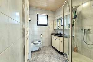 Modernisiertes Einfamilienhaus - neues Dach - PV-Anlage - 2 Garagen - Hof und Garten! – Die vollständige Adresse der Immobilie erhältst du vom Anbieter., 76848 Spirkelbach – Vorschaubild 9
