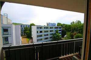 Blick zum Neckar und ca. 200 m zum Inselbad – Die vollständige Adresse der Immobilie erhältst du vom Anbieter., 70327 Lindenschulviertel, Stuttgart – Vorschaubild 14