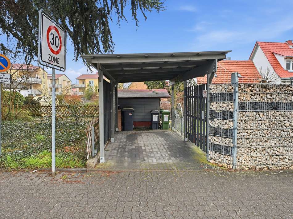 Stellplatz Carport