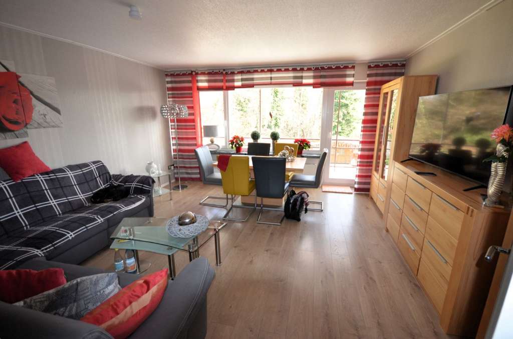 Immobilie in Hückelhoven - Solides Zweifamilienhaus als Mehrgenerationenhaus oder Kapitalanlage in Hückelhoven-Baal - Bild 2