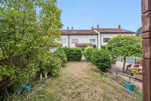 Familienglück in ruhiger Wohnlage-gepflegtes Reihenmittelhaus mit Garten, Terrasse und Garage – 67067 Gartenstadt, Ludwigshafen am Rhein – Vorschaubild 15