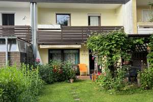 5-Zimmer Reihenmittelhaus in Waldkraiburg mit Garten und Garage – Die vollständige Adresse der Immobilie erhältst du vom Anbieter., 84478 Waldkraiburg – Vorschaubild 3