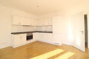 Helle 3-Zimmer-Wohnung mit Balkon und Aussicht in Dresden – Flößerstraße - Frei ab 01.10.2026 – Flößerstraße 8, 1139 Mickten, Dresden – Vorschaubild 8