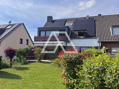 Doppelhaushälfte mit Garage in begehrter Wohnlage, mit Photovoltaik  und Wärmepumpe