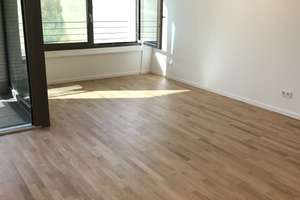 Maxvorstadt • moderne 3 Zi.-Neubau-Whg.  • 4.OG • Loggia