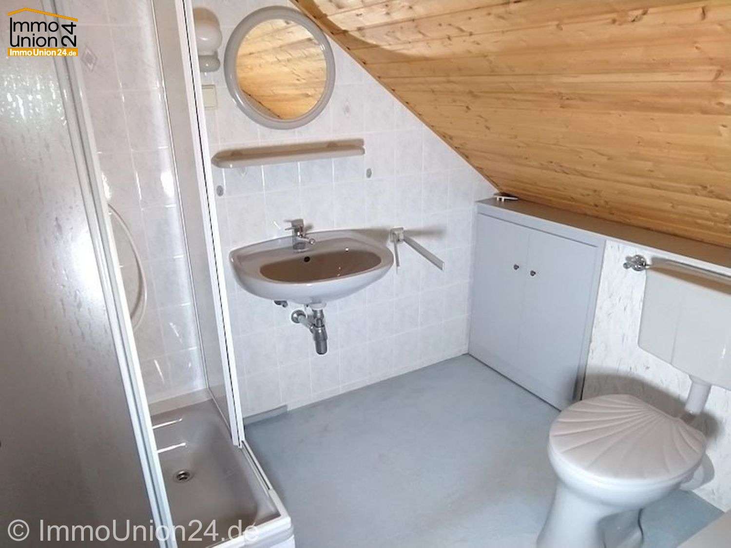 Immobilie in Langenzenn - 689.000,- für 200 qm Haus mit Potential für zwei Wohneinheiten oder für Selbständigkeit (z.B. Büro) - Bild 14