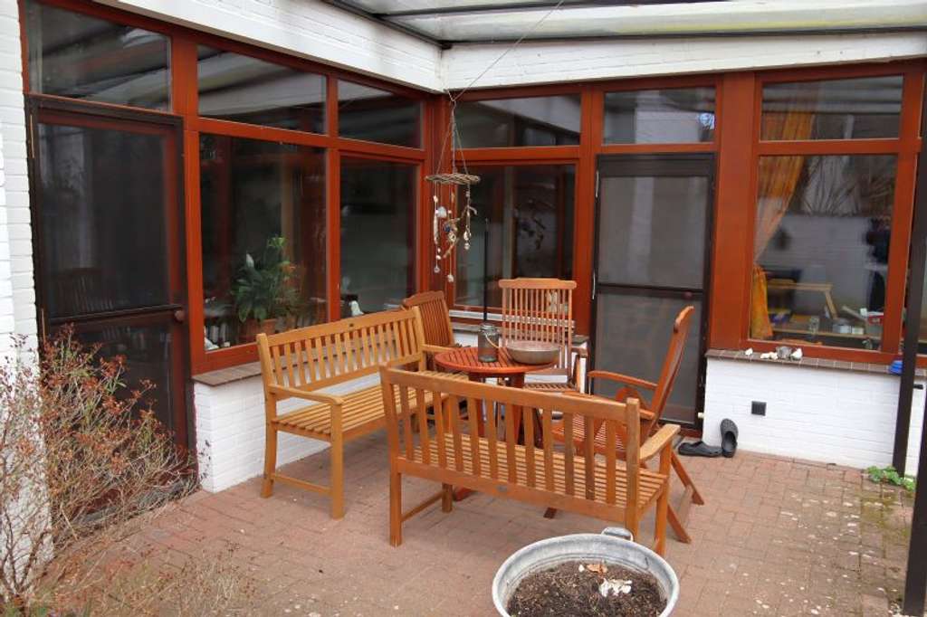 Immobilie in Heidmoor - Lentföhrden: Einzigartiges Architektenhaus mit zahlreichen Zimmern! - Bild 3