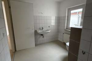 3 Zimmer-DG-Maisonette-Wohnung mit Lift, EBk und Balkon in Magdeburg zu vermieten – Breiter Weg 226, 39104 Altstadt, Magdeburg – Vorschaubild 13