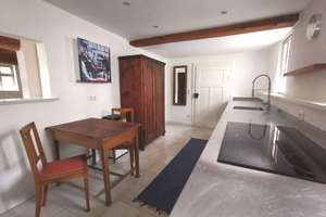 Property thumbnail 9