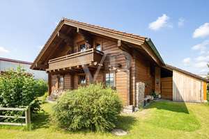 Charmantes Blockhaus - Optional mit ca. 1280 m² Grundstück – Die vollständige Adresse der Immobilie erhältst du vom Anbieter., 86833 Ettringen – Vorschaubild 2
