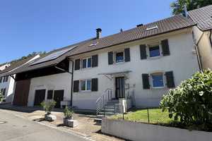 Charmanter Hof mit großem Ausbaupotenzial auf großem Grundstück in ruhiger Lage in Kleinkems – Lörrach (Kreis) – Vorschaubild 1