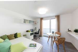Möblierte Komfort-Apartments mit Terrasse im "AAL INN city"