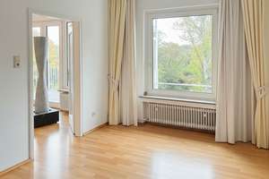 Stilvolle Wohnung mit optimalem Lichteinfall und Blick ins Grüne – Die vollständige Adresse der Immobilie erhältst du vom Anbieter., 40239 Düsseltal, Düsseldorf – Vorschaubild 19