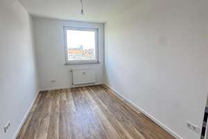 Sanierte 3-Zimmer-Eigentumswohnung  mit Aufzug, Balkon & Tiefgaragen Stellplatz! – Die vollständige Adresse der Immobilie erhältst du vom Anbieter., 33604 Mitte, Bielefeld – Vorschaubild 6