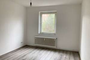 Geräumige 3-Zimmerwohnung – naturnahe Lage mit Top-Verkehrsanbindung (Musterbilder) – Saldersche Straße 22, 38226 Lebenstedt, Salzgitter – Vorschaubild 3